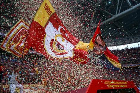 Yazarlar Degerlendirdi Galatasaray Buradan Sampiyonluk Vermez Web Aslan Galeri