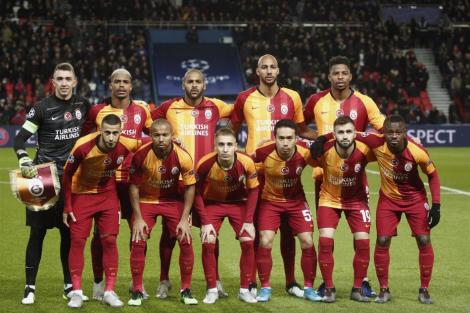 Neden Kadro Disi Kaldi Galatasaray Da Nzonzi Gercekleri Ortaya Cikti Web Aslan Galeri